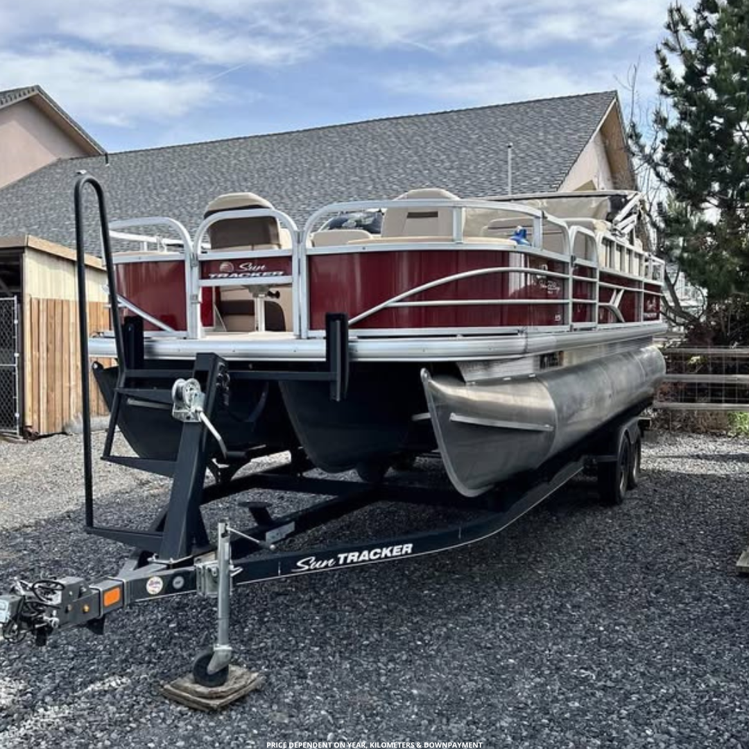 Boat Deal Canada Facebook ad