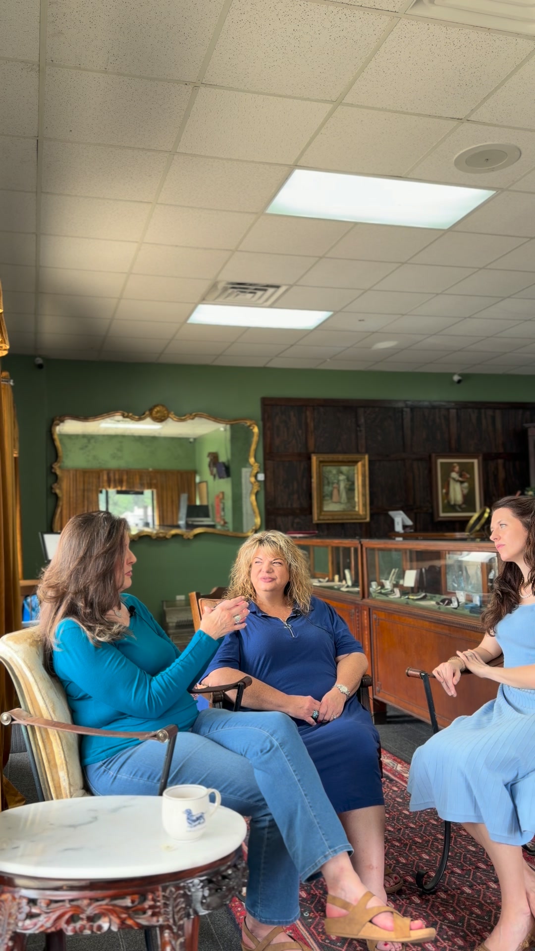 Vintage Jewelry Company Fayetteville - We Buy Gold Facebook ad: Why Two Sisters Decided to Sell Their Jewelry Collection