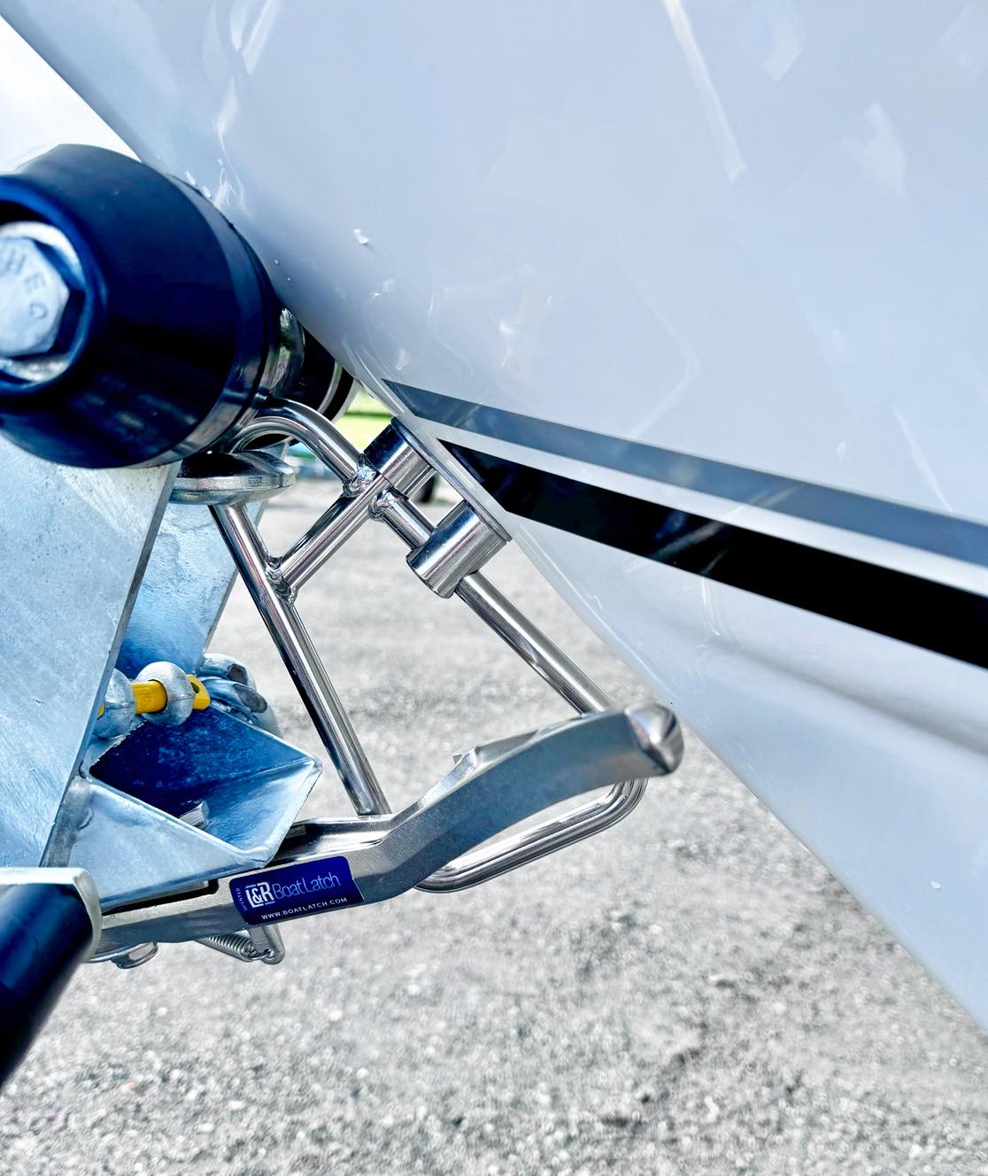 Launch & Retrieve Boat Latch Facebook ad: Become a Dealer - Join Our Network | L & R Boat Latch
