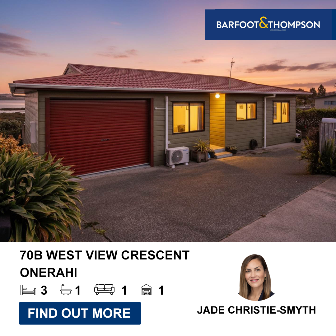 Agent Jade Facebook ad: Harbour views that never get old, right from…
