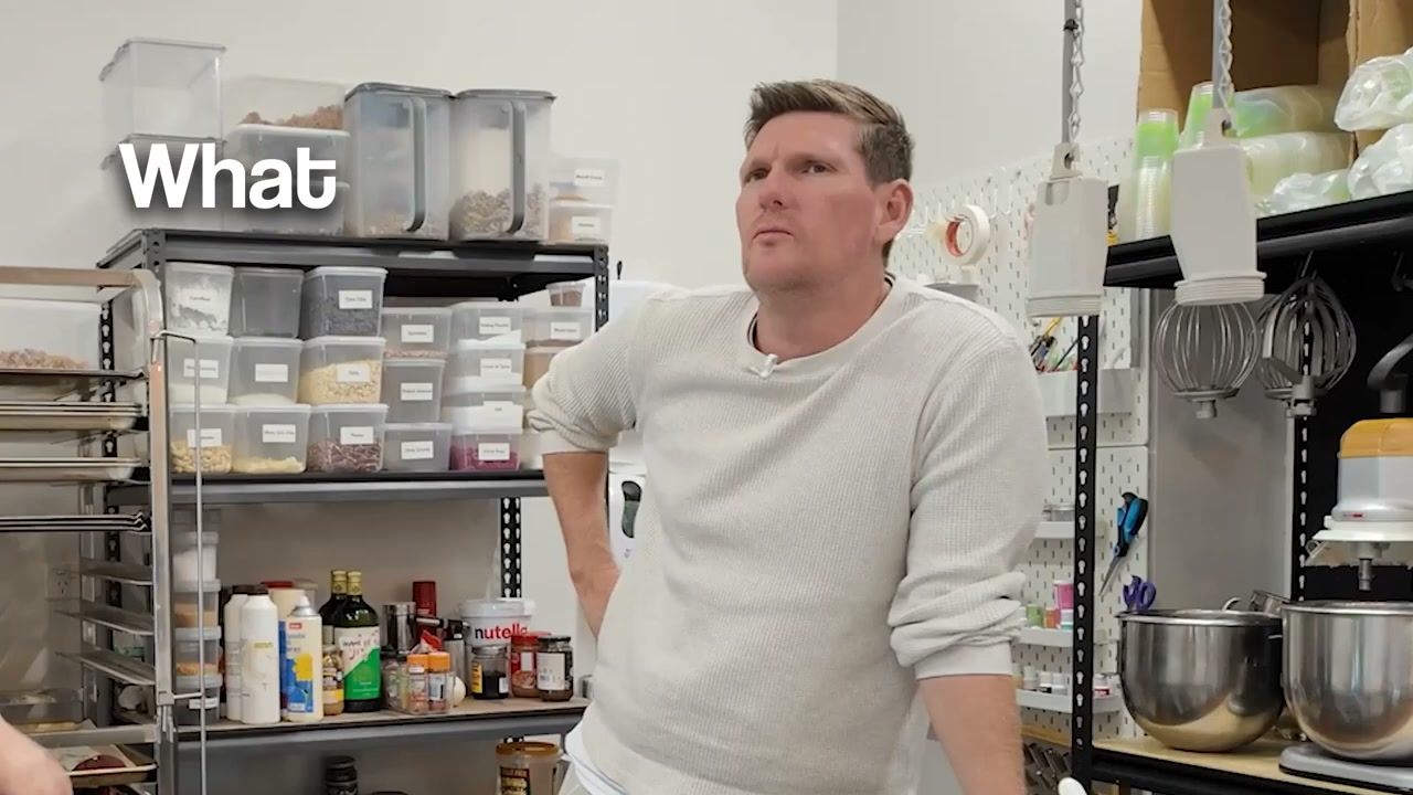 Foodie Coaches Facebook ad: Why More Customers Nearly Broke This Regional Bakery