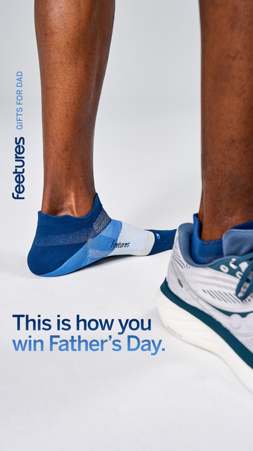 Feetures Facebook ad