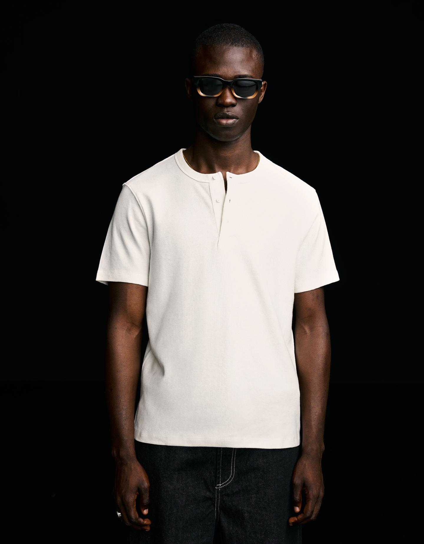 Bershka Facebook ad
