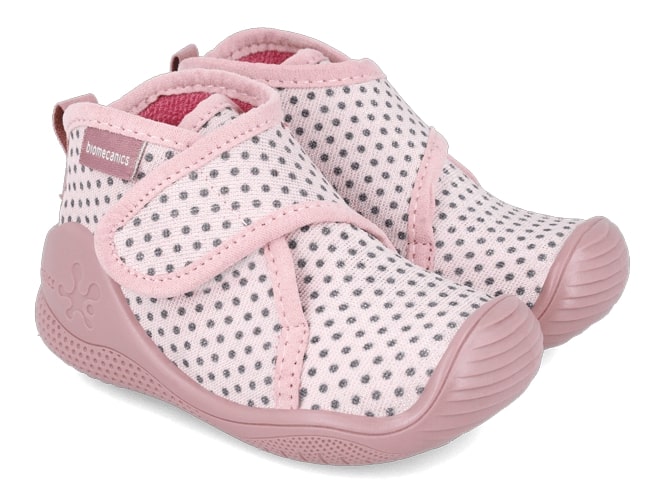 Giraffe Shoes Facebook ad