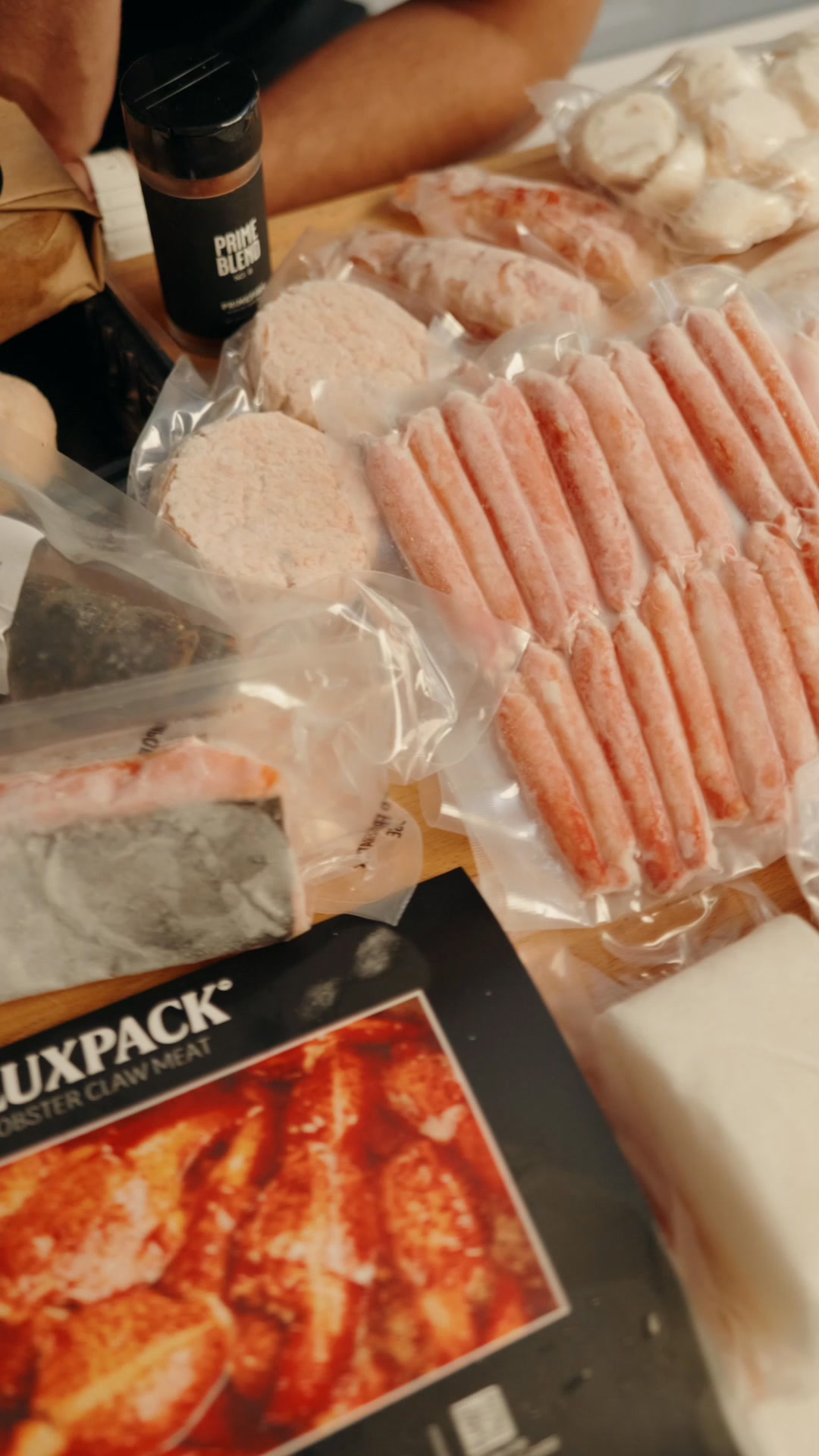 PrimeFish Seafood Co. Facebook ad: YOUR BOX. YOUR PICKS. ONLY HERE.