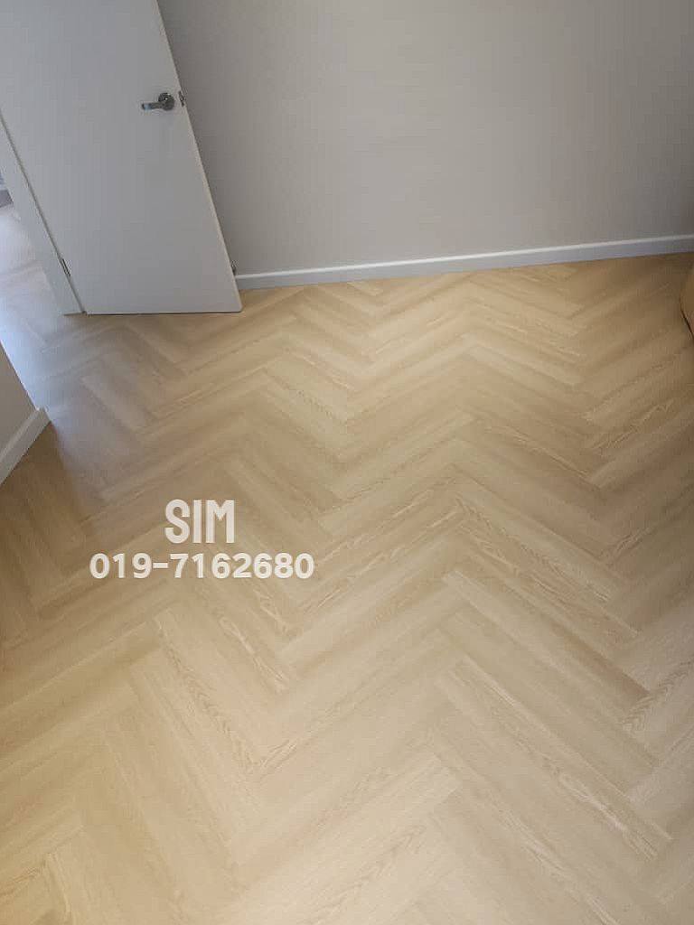 Elegance Flooring Decor Facebook ad