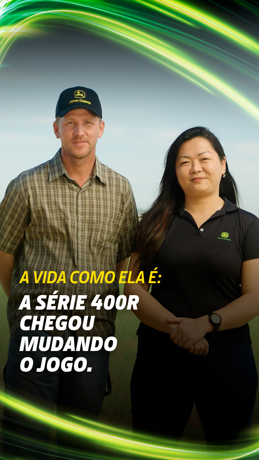 John Deere Facebook ad: Hora de mudar o jogo: a Série 400R…