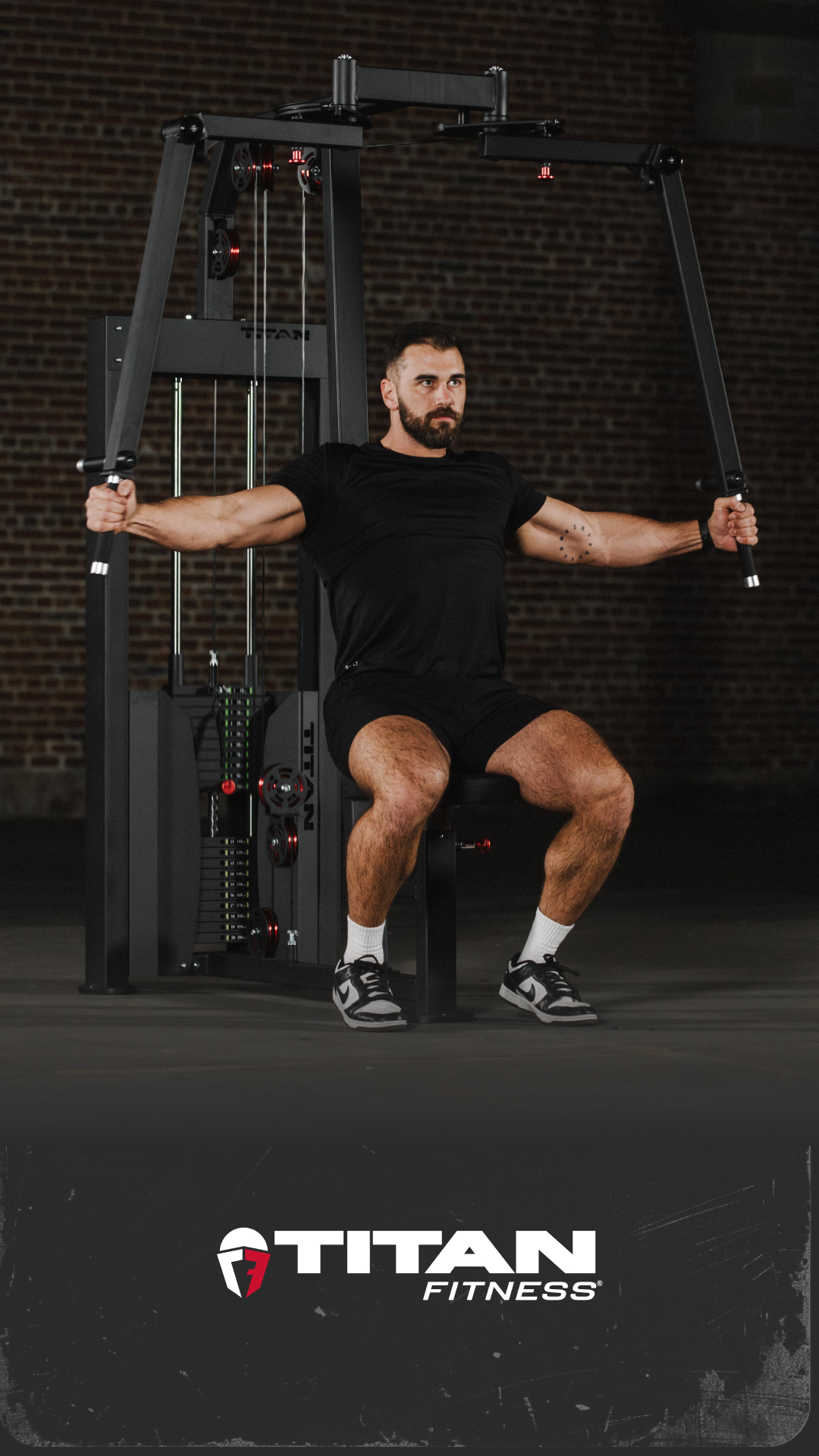 Titan Fitness Facebook ad