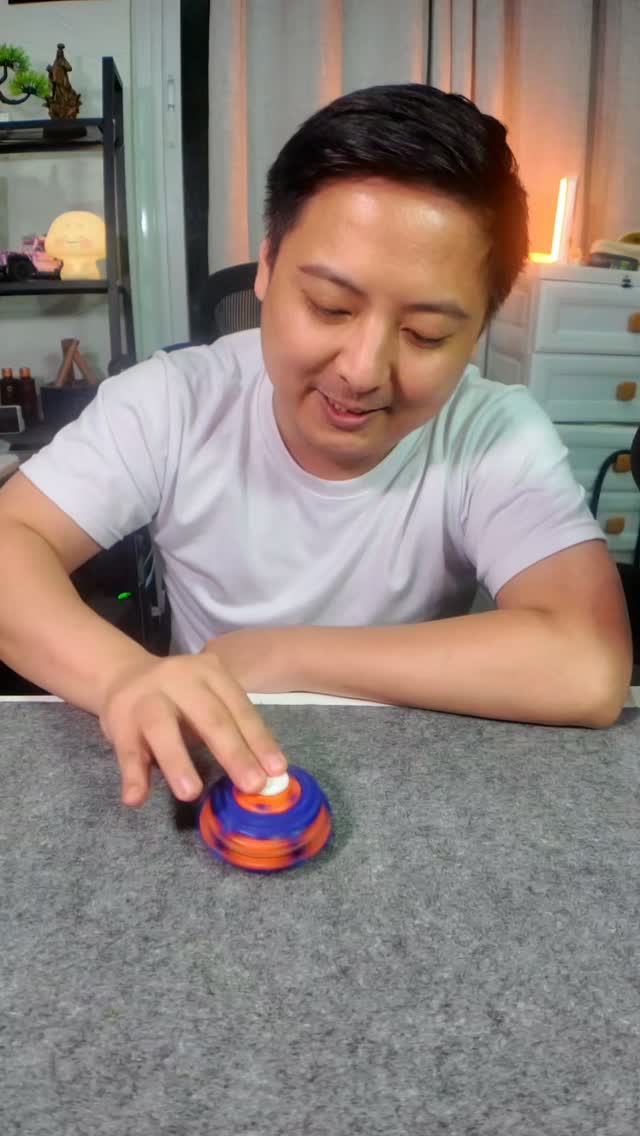 Hannah_Yanah Facebook ad: Shopee: https://s.shopee.ph/6L3dtMiMkg
