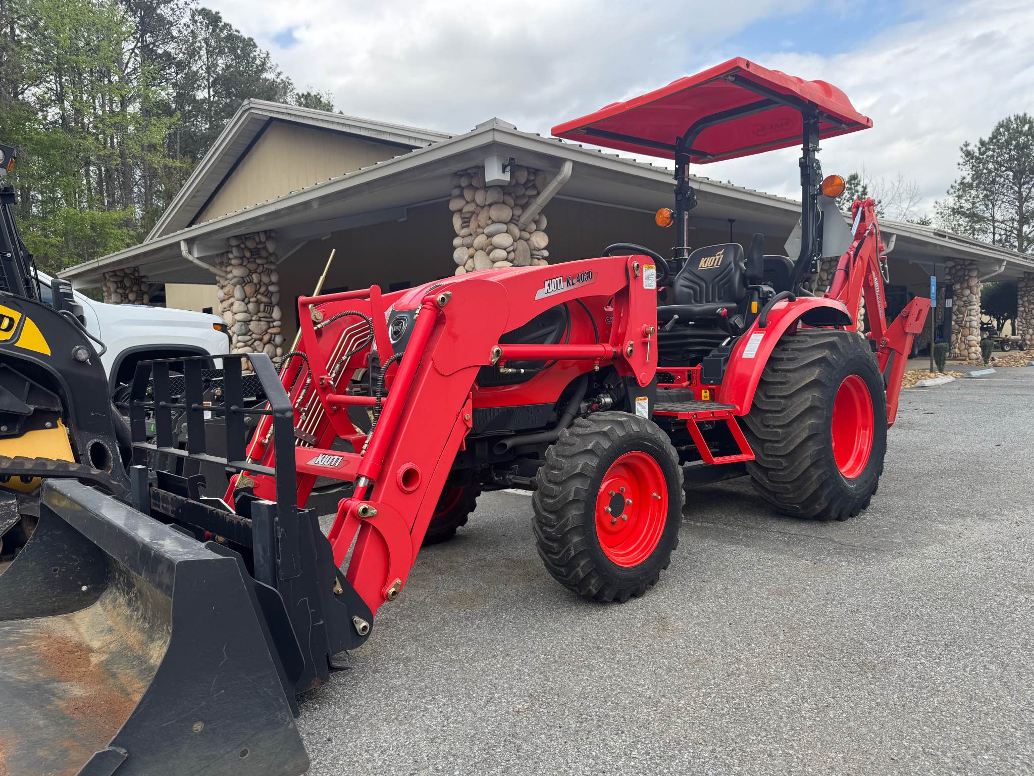 Heath Matthews Facebook ad: 2021 Kioti CK2610 HST Tractor Loader Backhoe