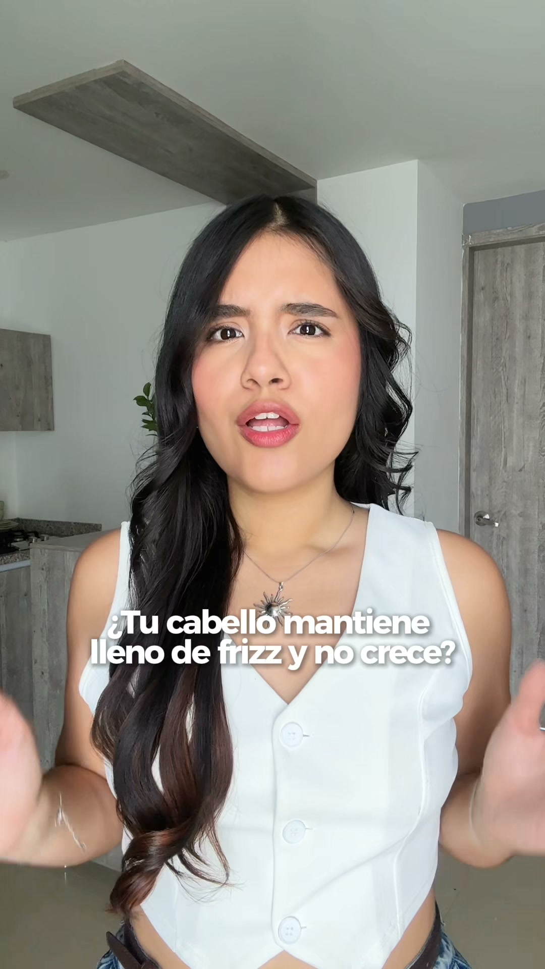 La Pocion Facebook ad: Tu pelo, de vuelta a la vida