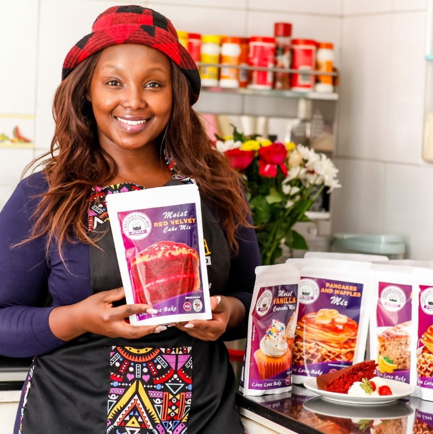 carolines_cake_mix_uganda Facebook ad: Chat in Messenger
