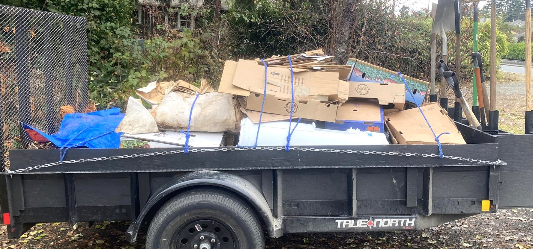 CR Junk Busters Facebook ad: Fast Junk Removal, Campbell River
