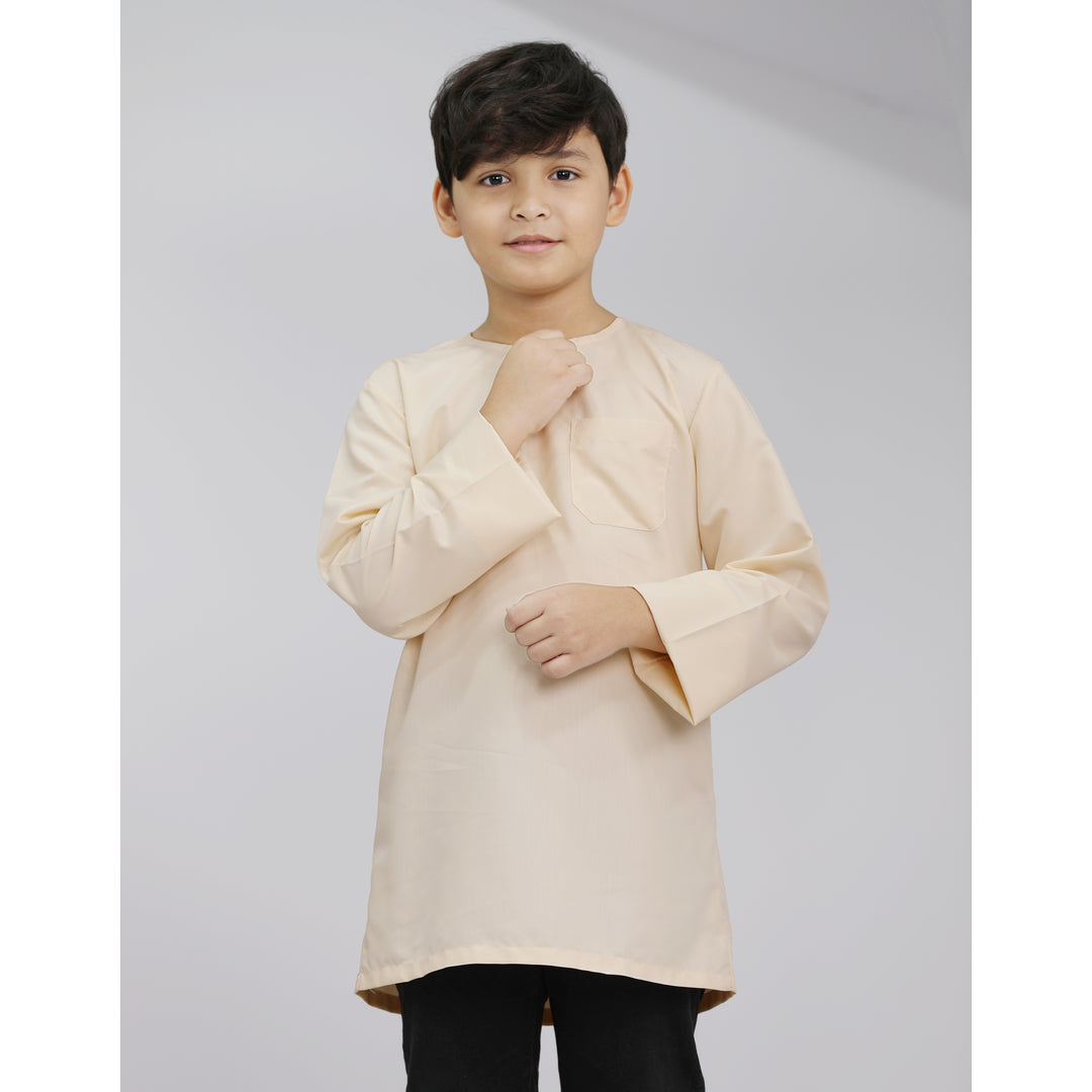 Gio Fabrics Facebook ad: Celebrate Raya in soft Nude Minimalist yet chic…