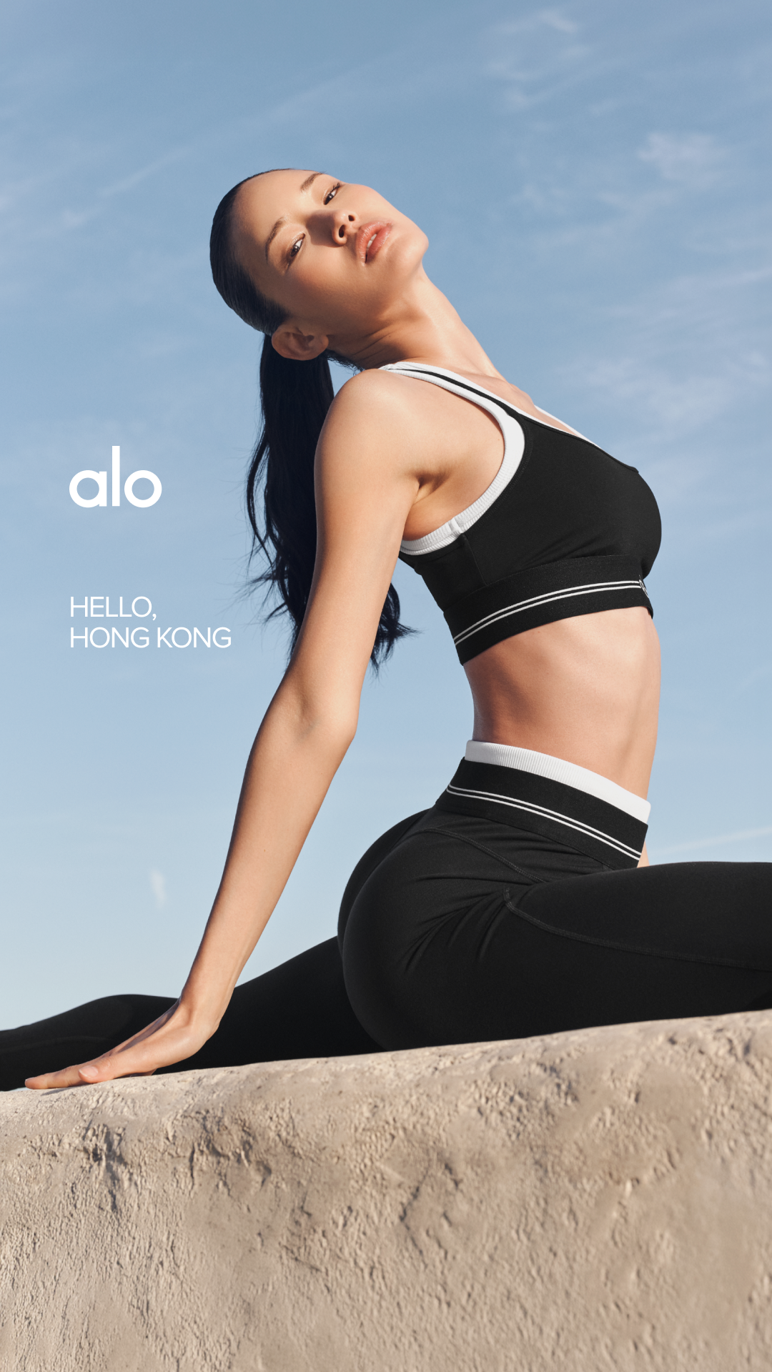 Alo Yoga Facebook ad: ALO Hong Kong