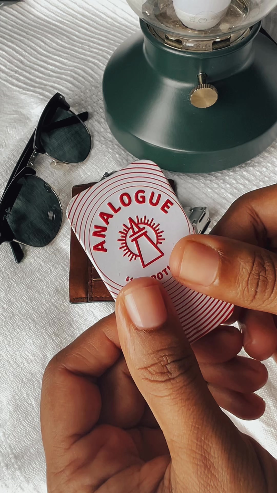 Analogue Apotik Facebook ad: Revolutionize Your Fragrance Today