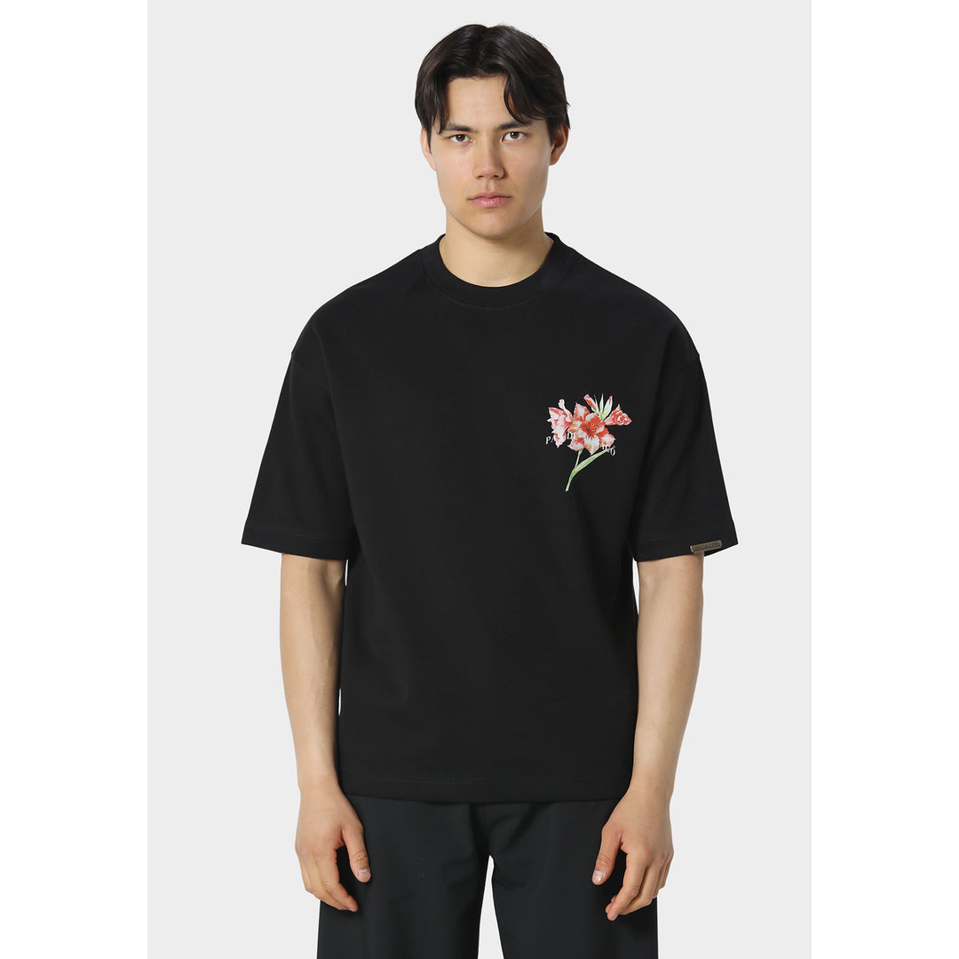 The Label Yard Facebook ad: Discover trending new Summer arrivals at The Label…