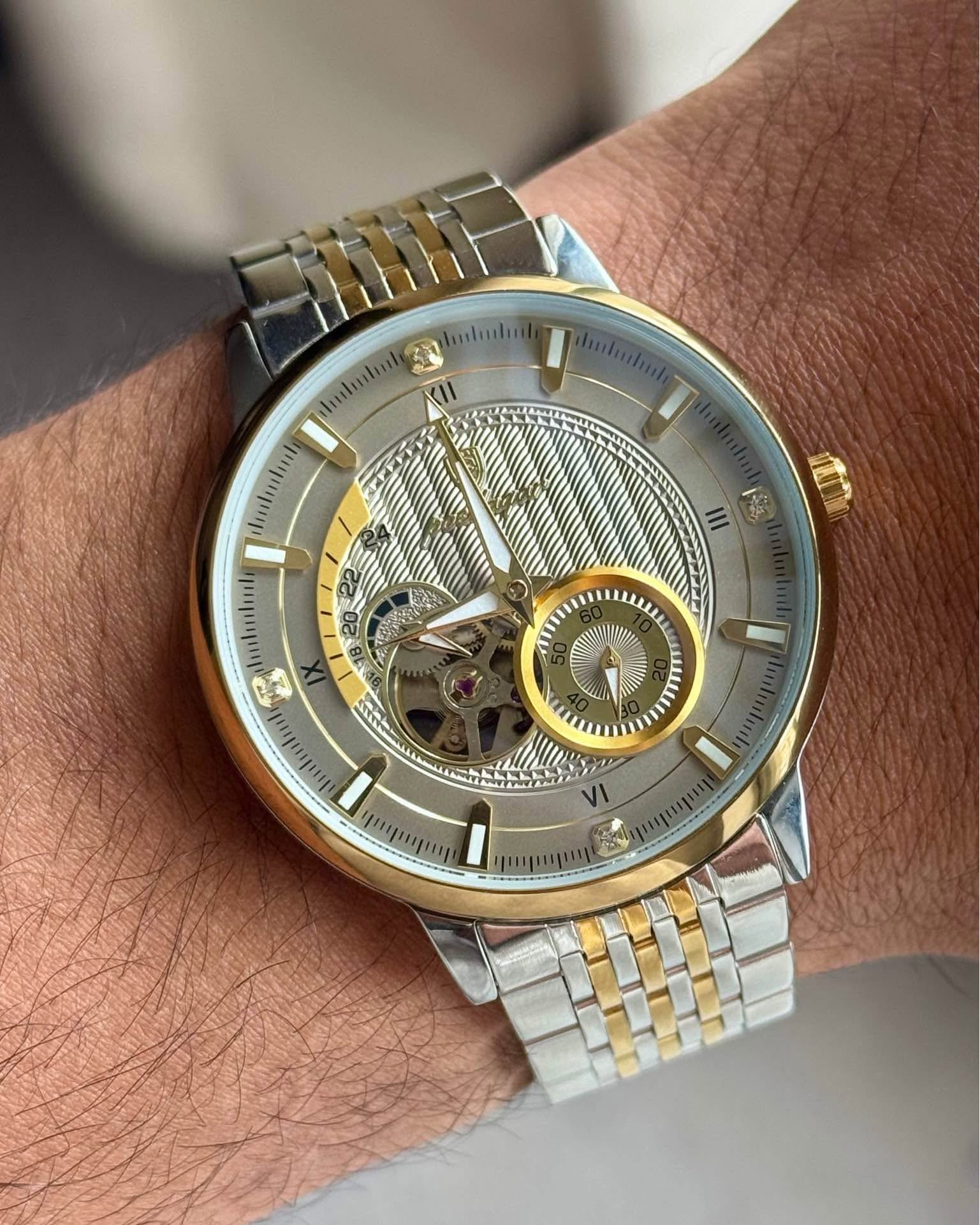 Khald East Facebook ad: Luxury Automatic Watch Two-tones