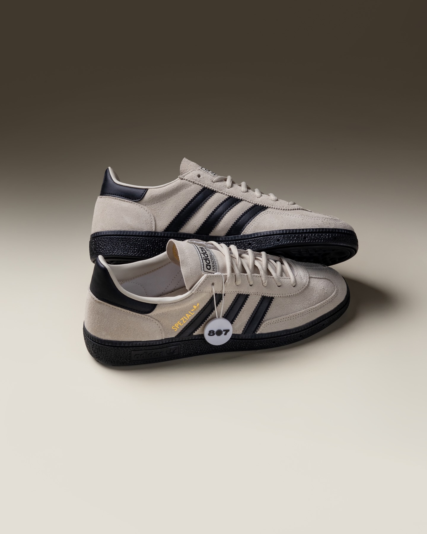 807garage.id Authentic Sneaker Facebook ad