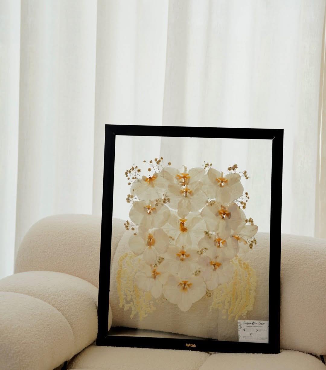 Keiz Art Studio Facebook ad: My wedding bouquet, now a timeless keepsake.