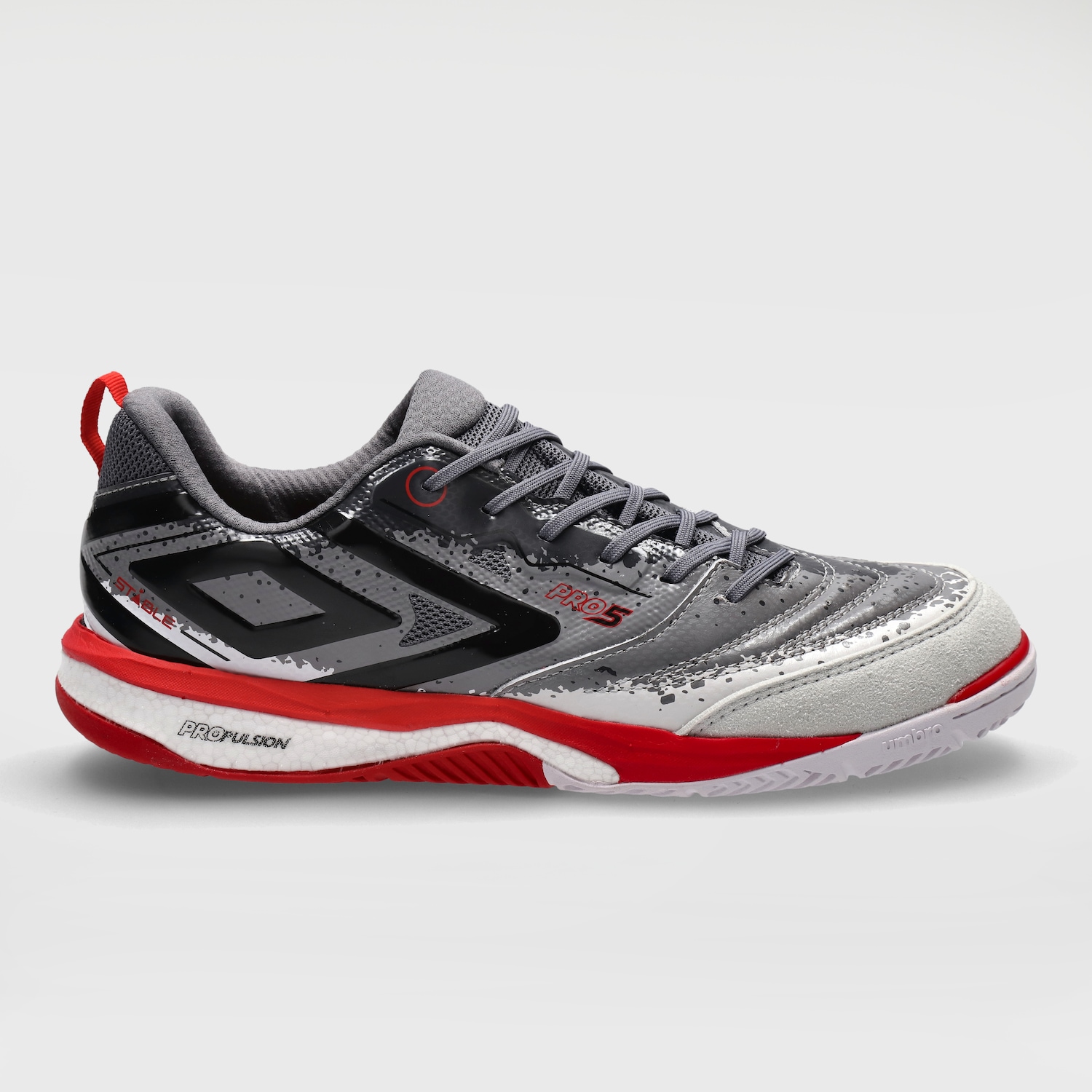 Centauro Facebook ad: A nova Umbro Pro 5 Bump Shark chegou…