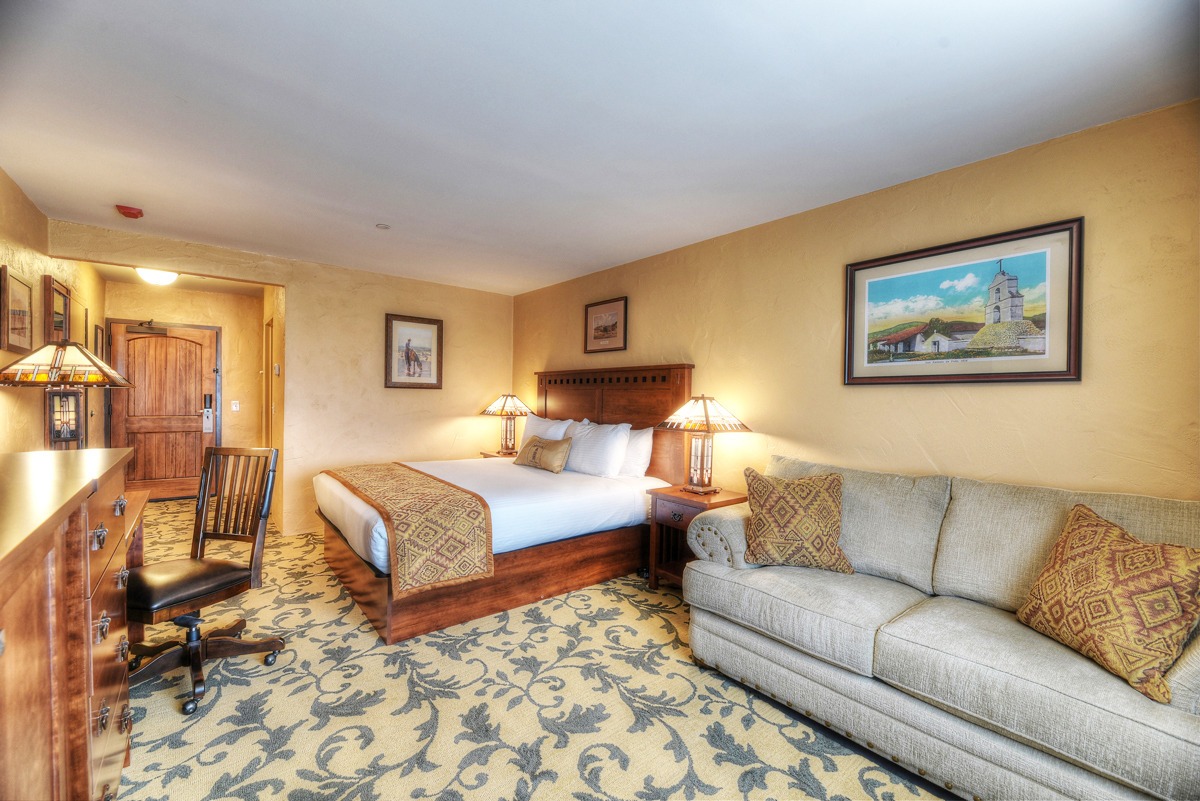 Hotel Mission De Oro Facebook ad