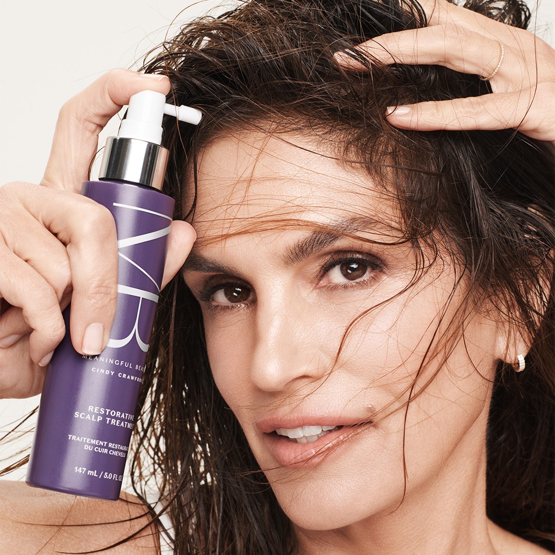 Cindy Crawford Facebook ad