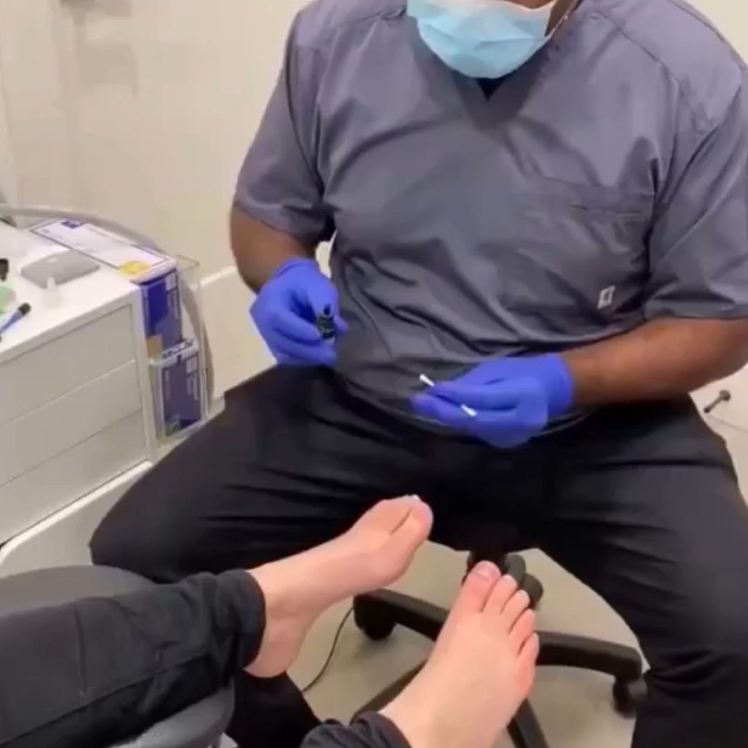 Wilson Health Services Burlington Facebook ad: Foot Care, Ingrown Toenails, Orthotics. Contact today