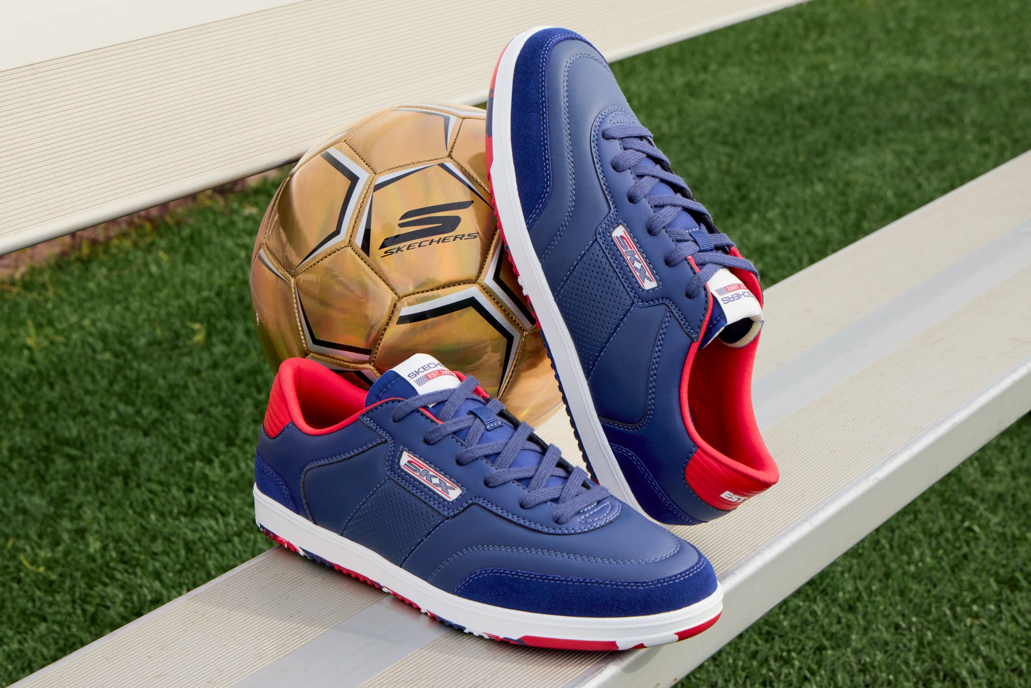 SKECHERS Facebook ad