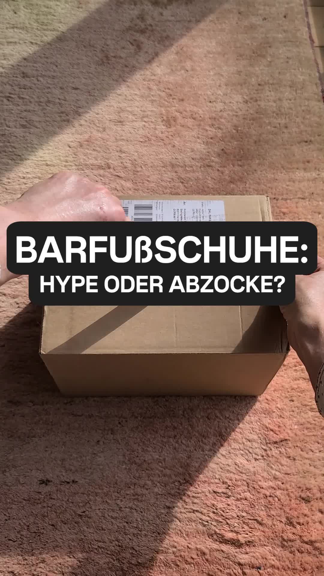 Freiluftkind Facebook ad: Natürlich schmerzfrei, mit Barfußschuhen von Freiluftkind