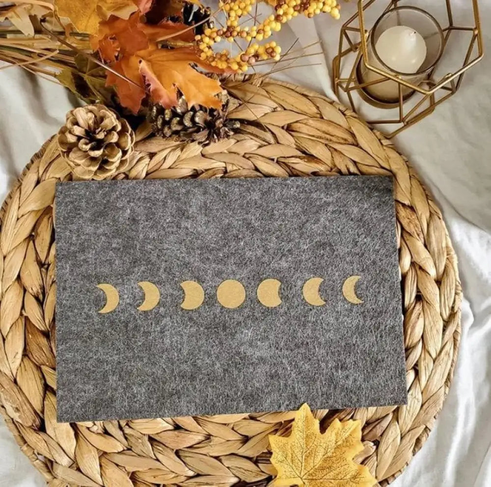 The Bookish Box Facebook ad