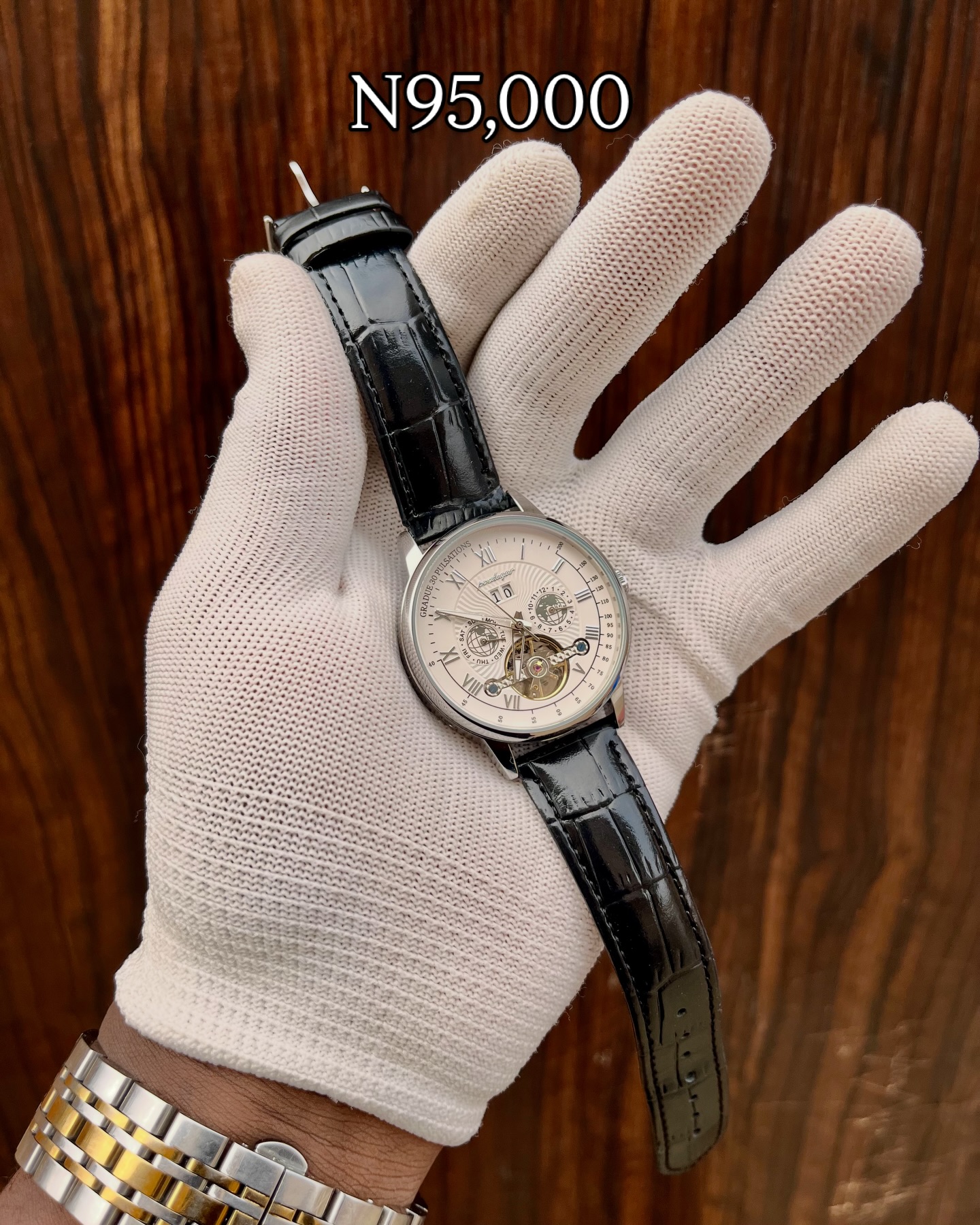 yaqub.watches.abuja Facebook ad: Same day delivery, send a DM to order.