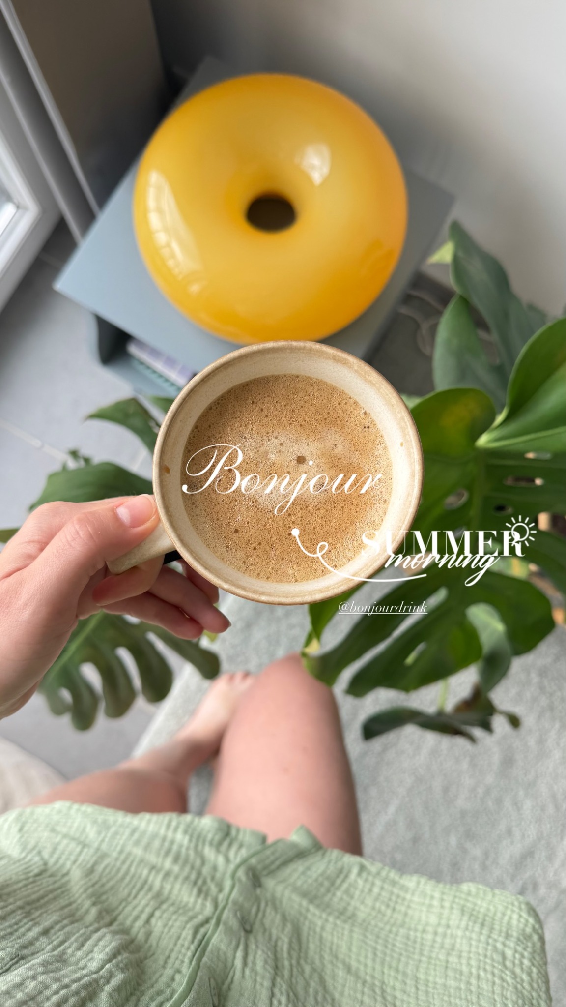 Bonjour Facebook ad