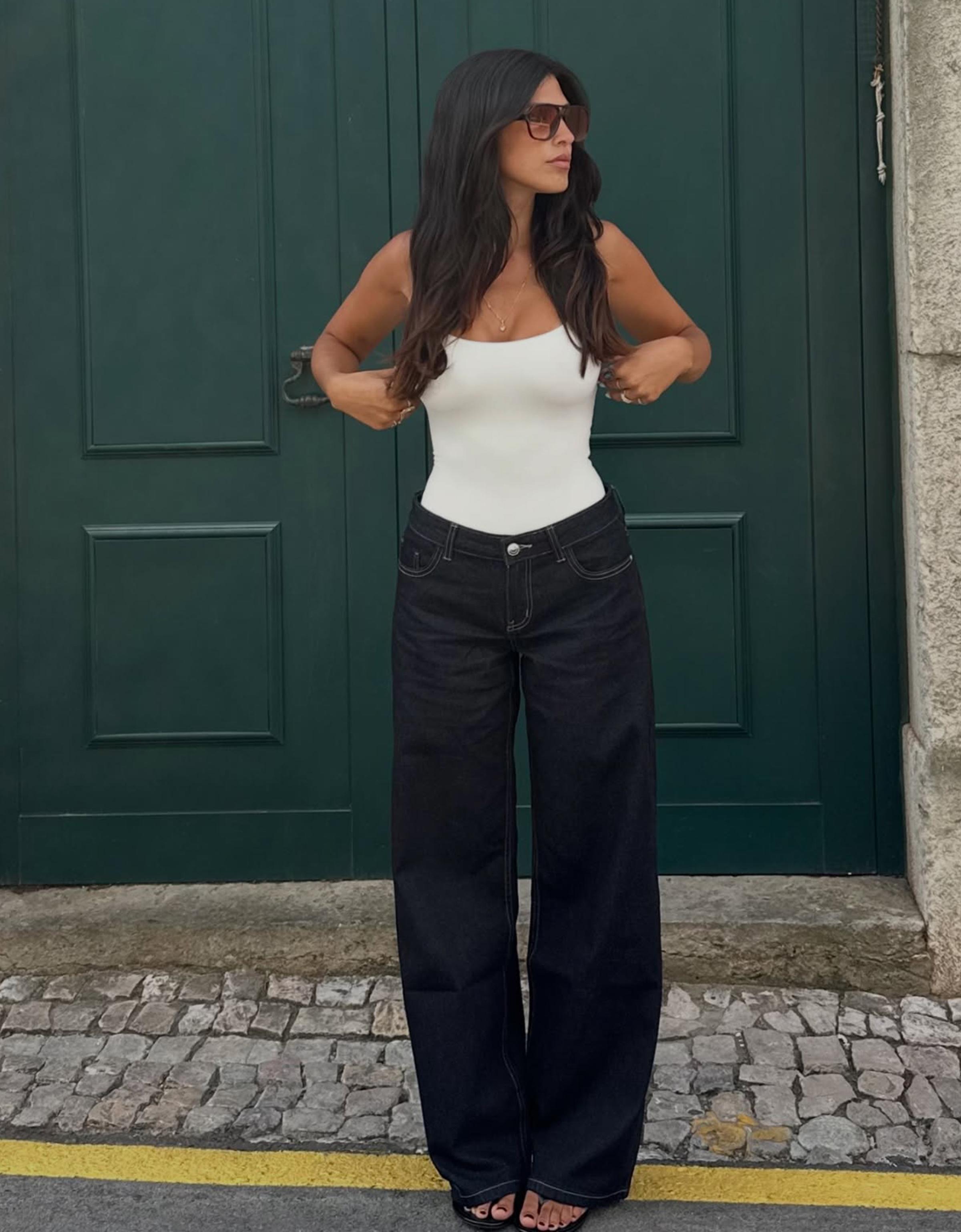 Bershka Facebook ad