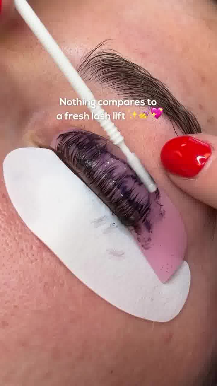 Beautiful Brows & Lashes Professional Facebook ad: Shop Pro-Quality Lash Products