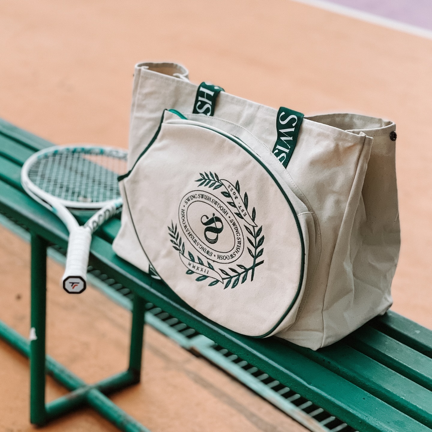 swingswishswoosh Facebook ad: Perfect bag for your precious rackets!