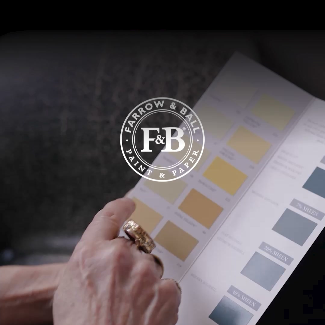 B&Q Facebook ad: It all begins with a sample pot