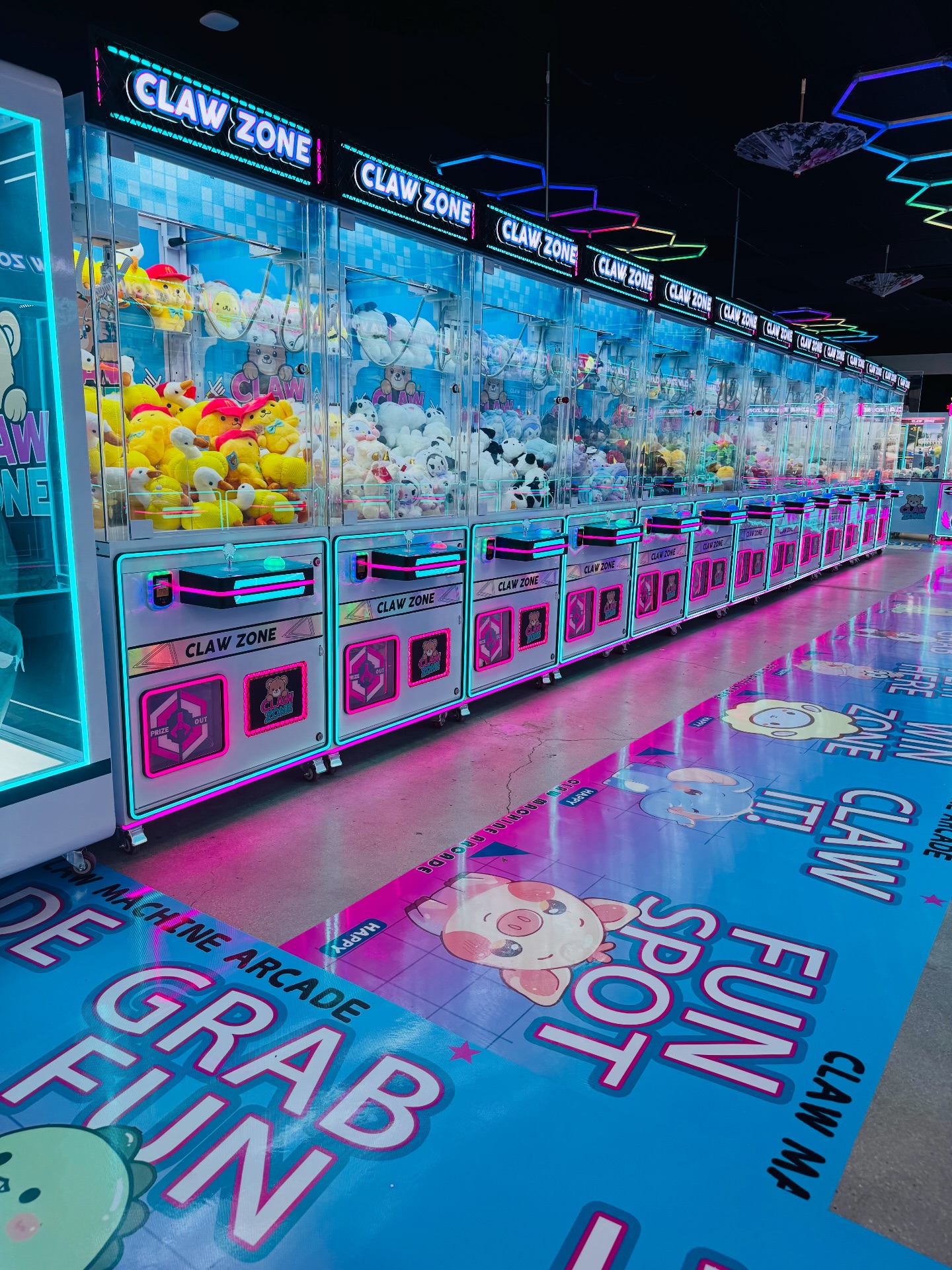 Claw Zone Arcade Facebook ad