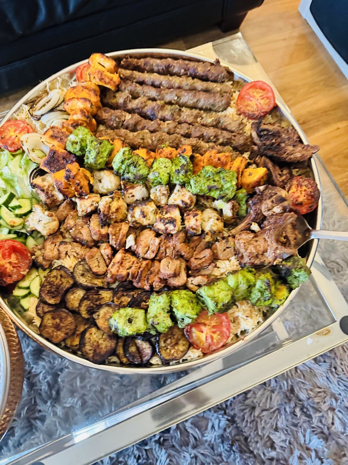 Cheapest catering food Facebook ad: We have the best food catering service and…
