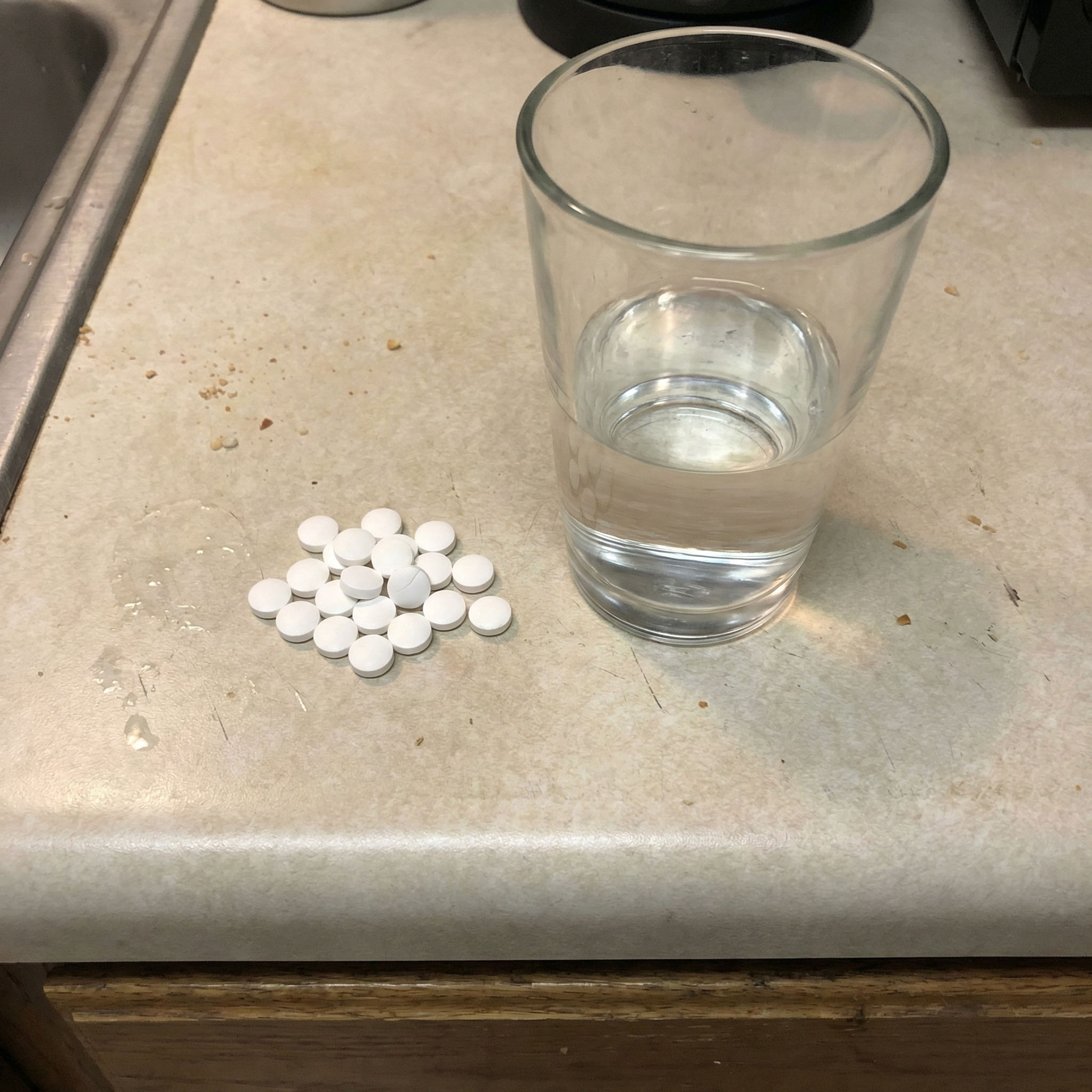 Dr. Blane Schilling, MD Facebook ad: Why your shoulder pain keeps coming back after the pills…