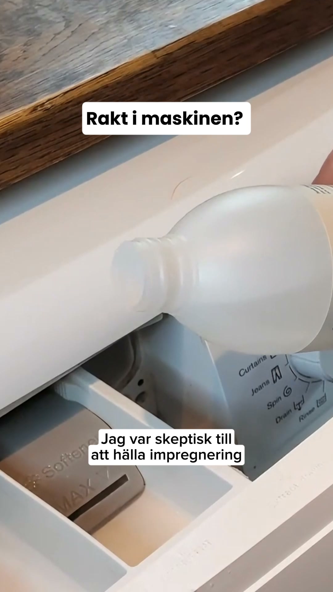 Sunda Facebook ad: Sprayen missar halva jackan