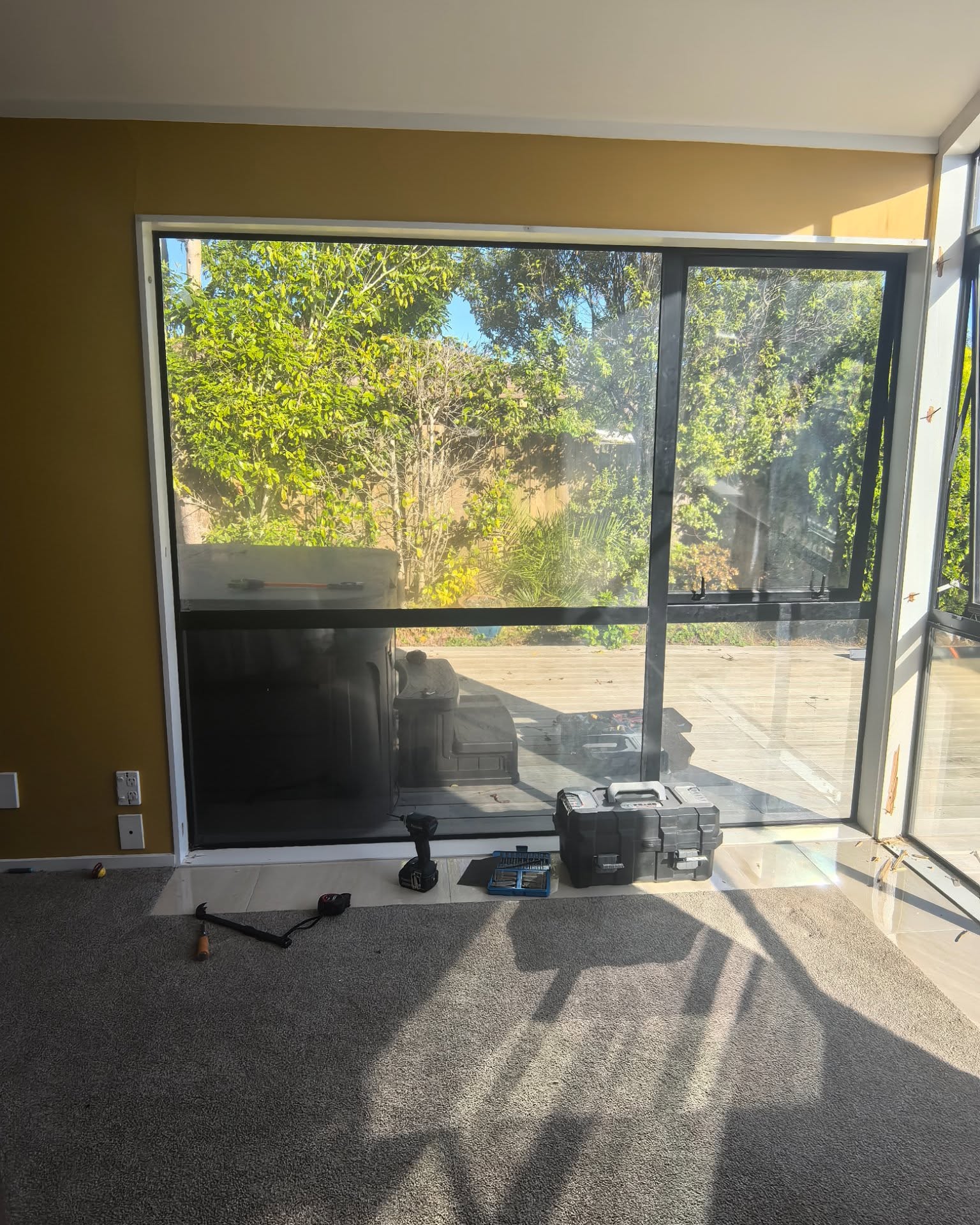 David Ma Facebook ad: Customised glass windows and doors