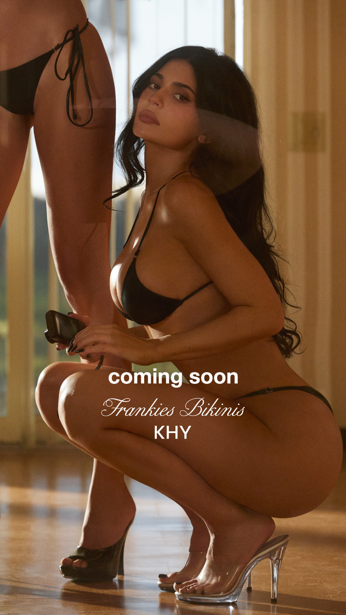 Frankies Bikinis Facebook ad