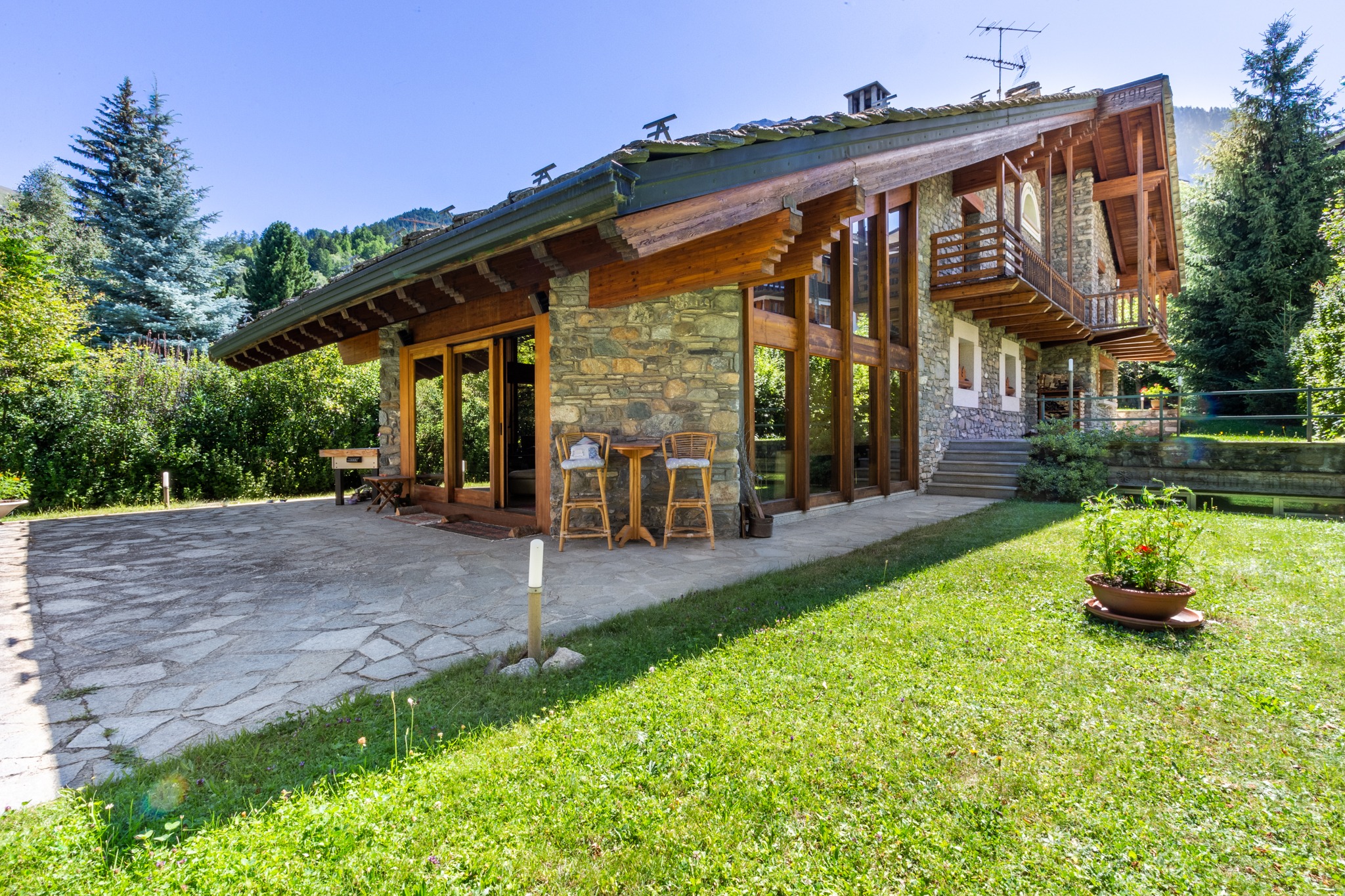 Engel & Völkers - Valle d'Aosta Facebook ad