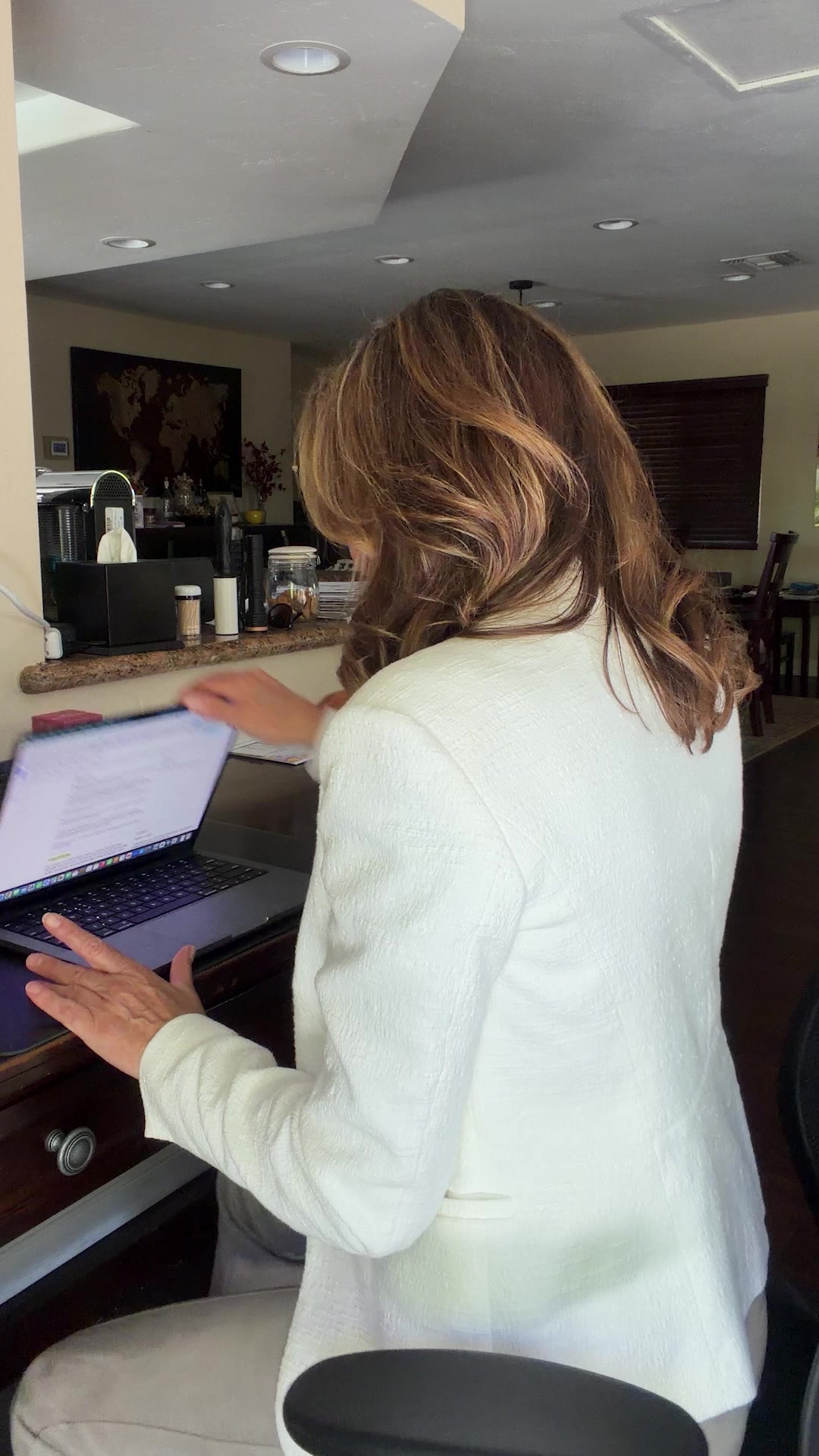 Booming Bookkeeping Business Facebook ad: Spoiler Alert: It’s Easier Than You Think!