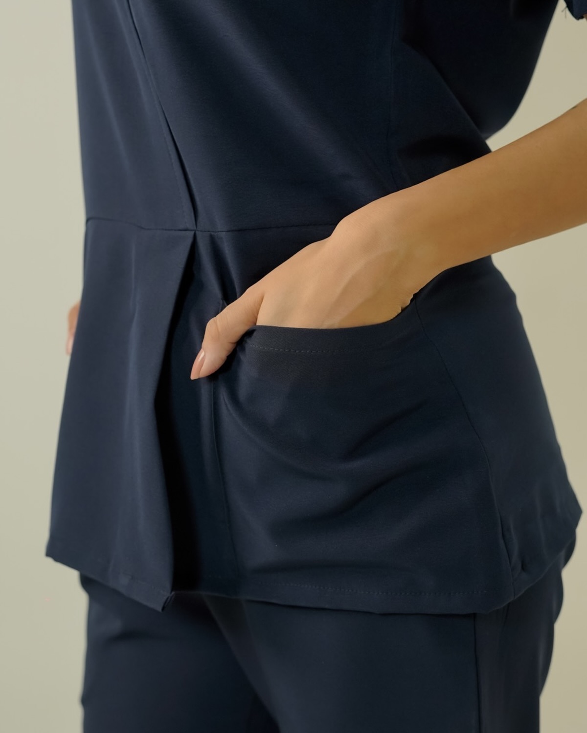 Scrubs.pk Facebook ad: Scrubs in Pakistan | Best Scrubs & Lab Coats for Doctors &…