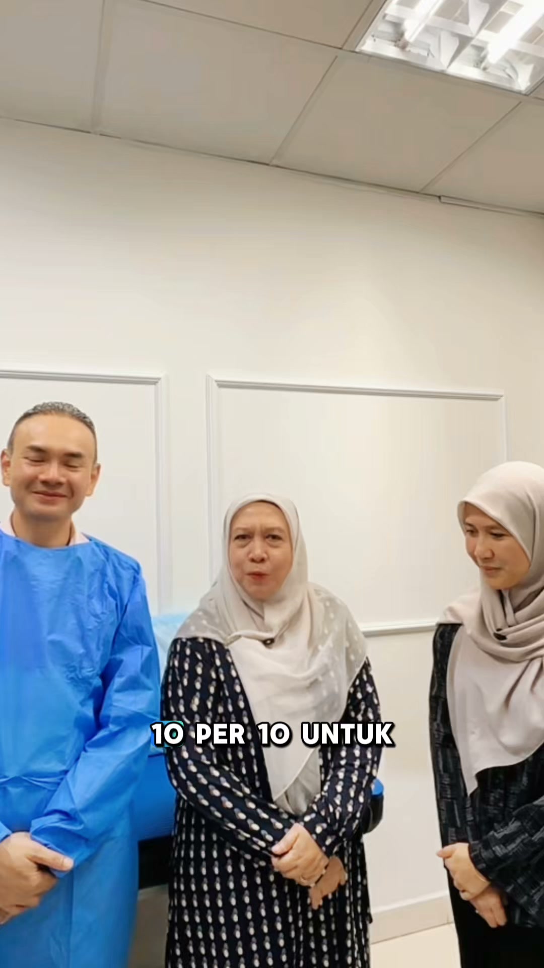 Klinik DR HASBI Facebook ad: Chat with us