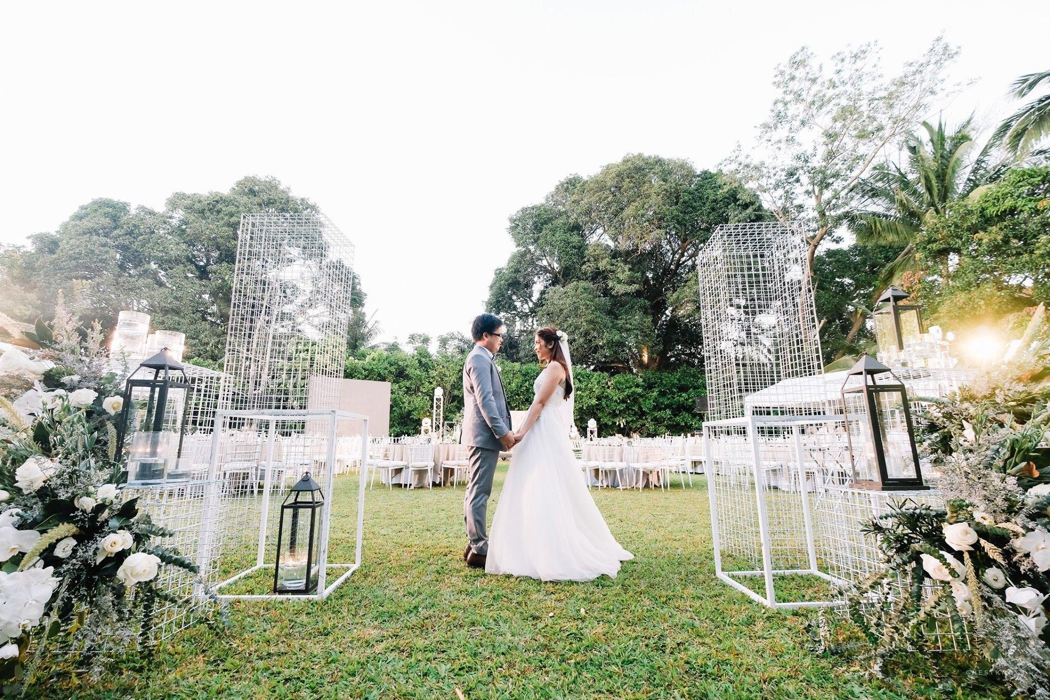 Pintoresco Facebook ad: Say I do in a Tagaytay garden you’ll…