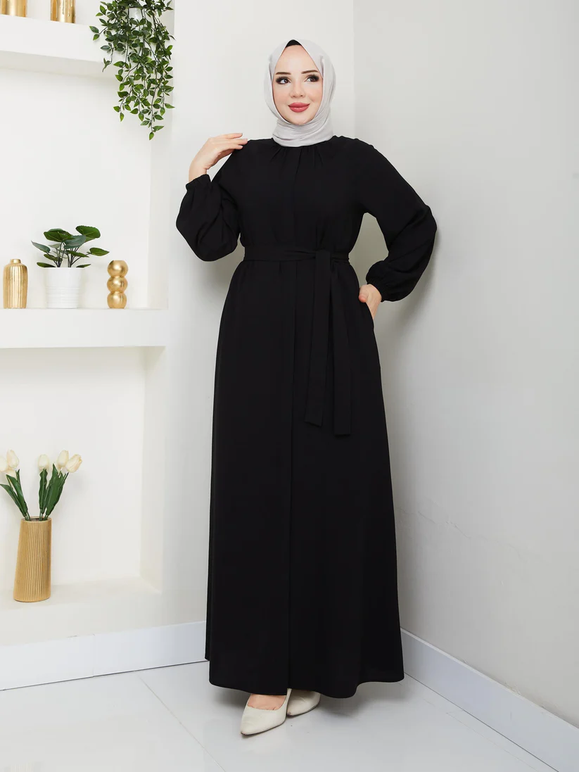 Boutique lili Facebook ad: الكمية جد محدودة، احجزي قبل ما تكمّل!