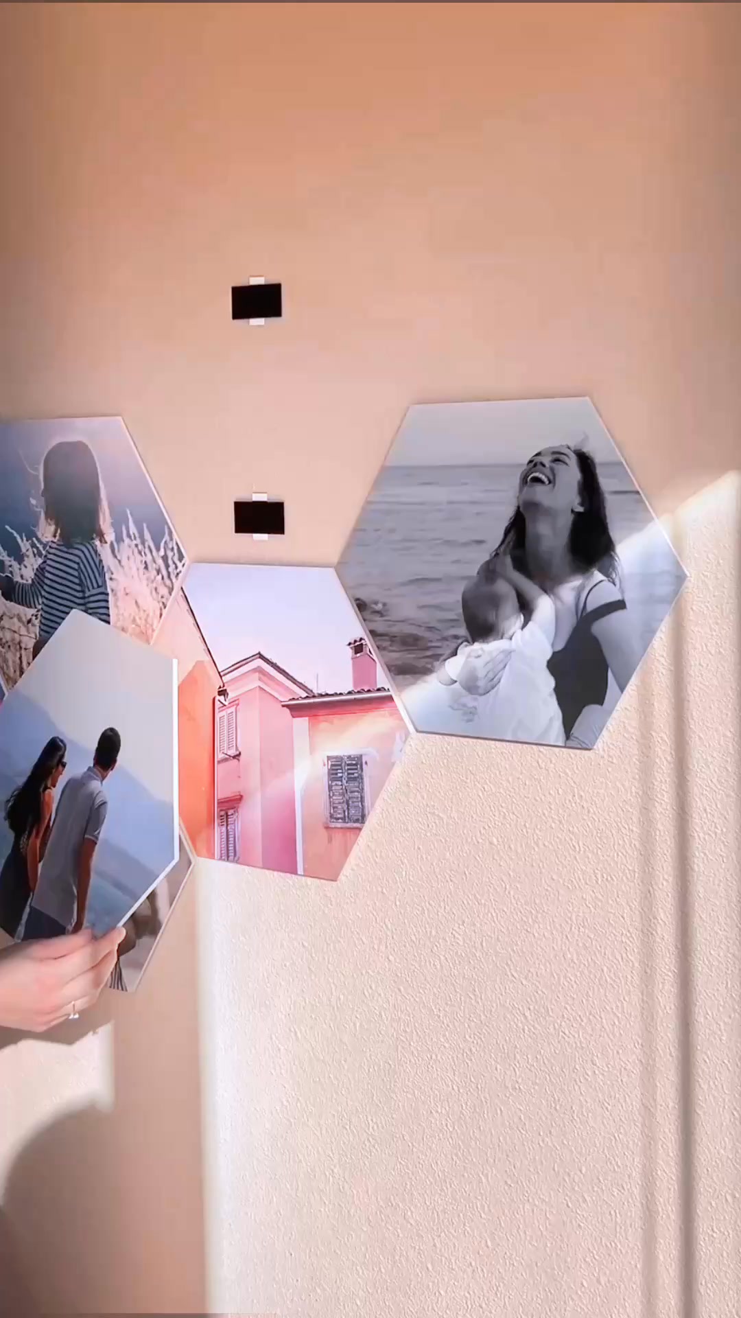 Modulari Facebook ad: Votre décoration murale unique